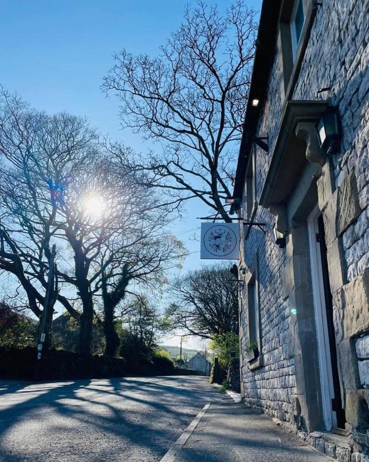 Cosy Apartment Above Village Pub Buxton  Exterior photo